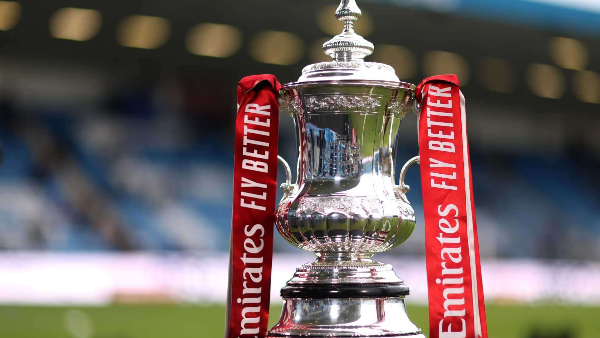 球迷们对他 球迷们对他